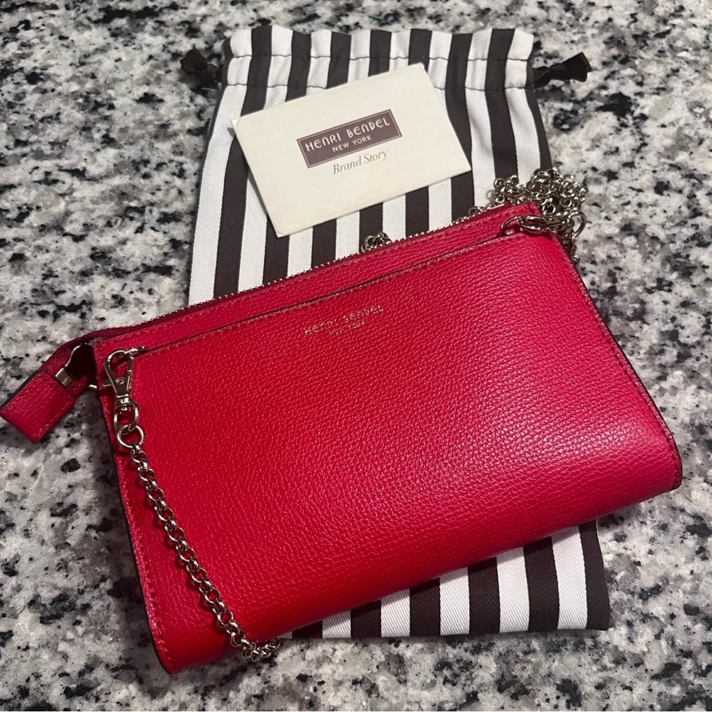 Henri Bendel Red (HAWT) Pebble Leather Crossbody Wallet with Chain EUC 🔥🔥